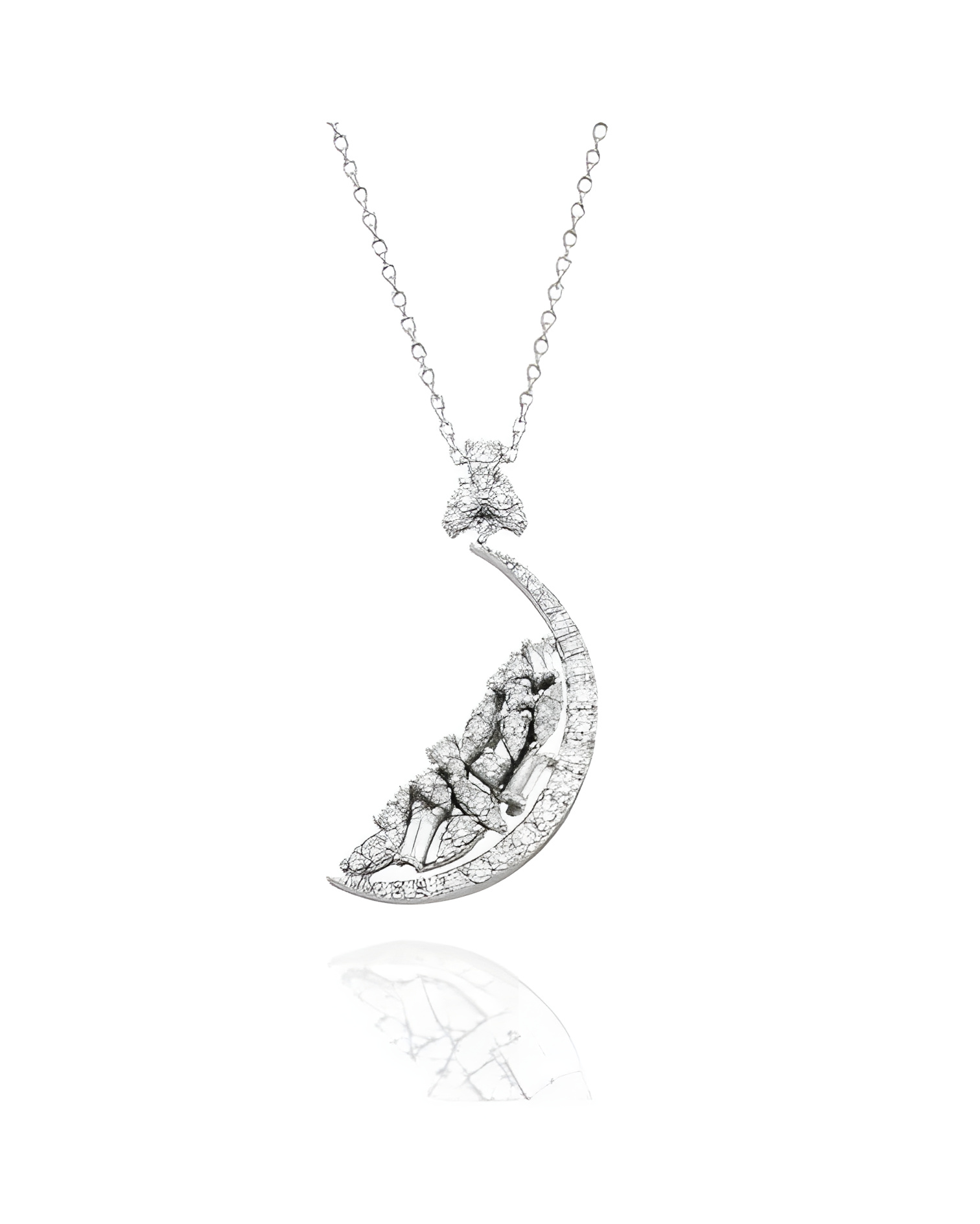 Collar Luna 0,55 | Diamantes - Joyeria - Collar de alta joyeria en oro en forma de luna con diamantes