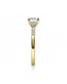 Anillo de compromiso con diamante de laboratorio en Madrid | Staring