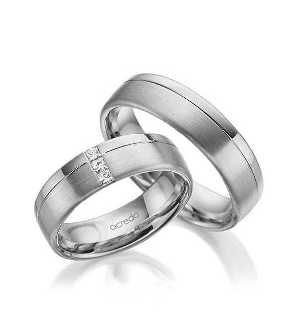 Exclusivas alianas de matrimonio de Platino en Tenerife I Staring