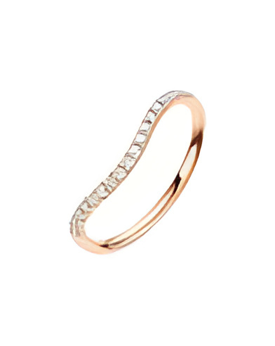 Anillo con diamantes para combinar con anillo de compromiso | Staring