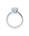 Anillo de compromiso fino y elegante en oro blanco al mejor precio