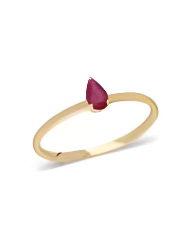 Affordable Engagement Rings in Madrid | Staring