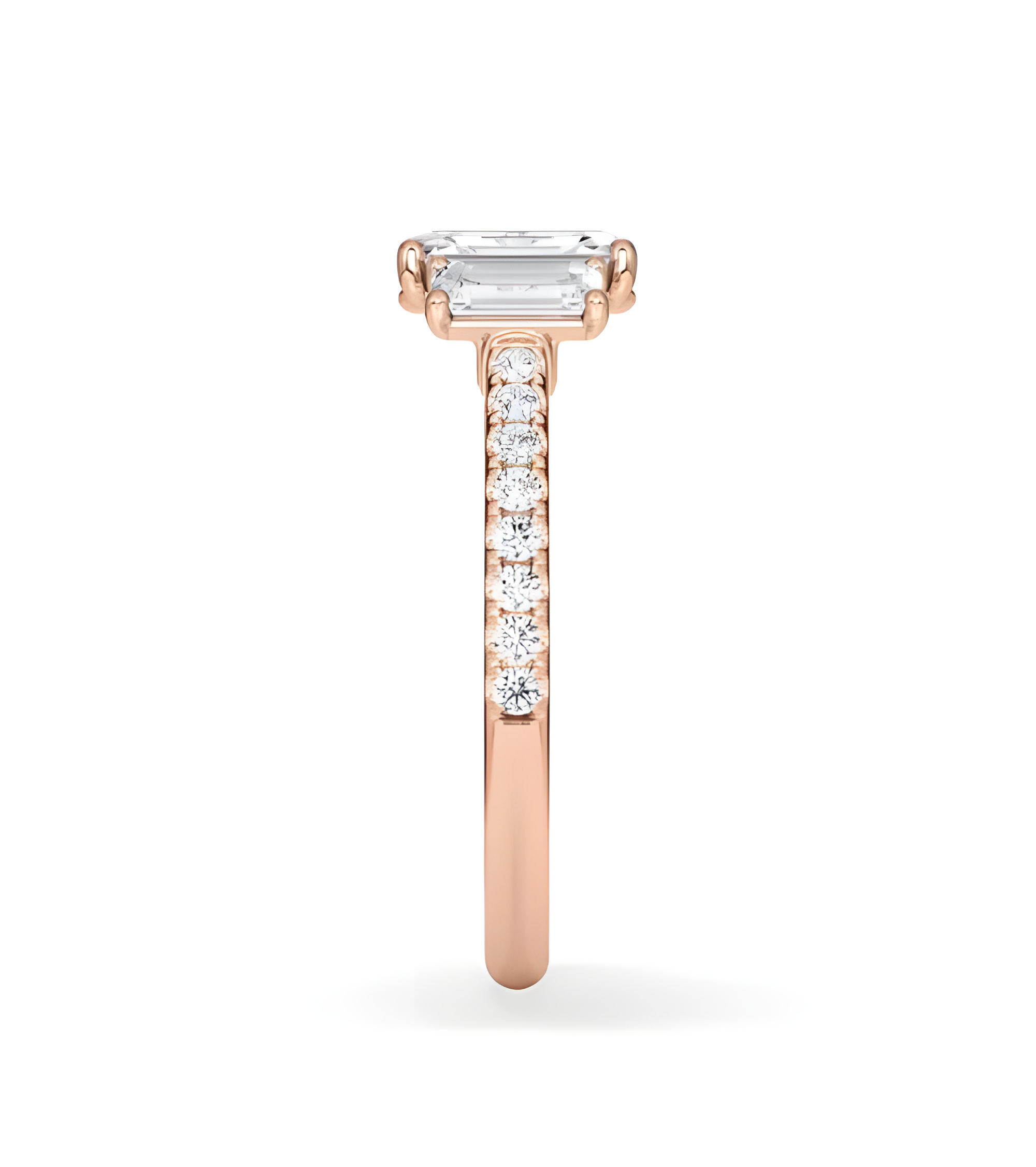 Pink gold engagement ring with various diamond cuts | Starring
