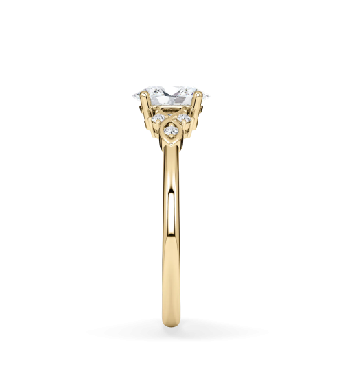 Oval Lab-Grown Diamond Engagement Ring | IGI Certified | 18K Gold| Staring