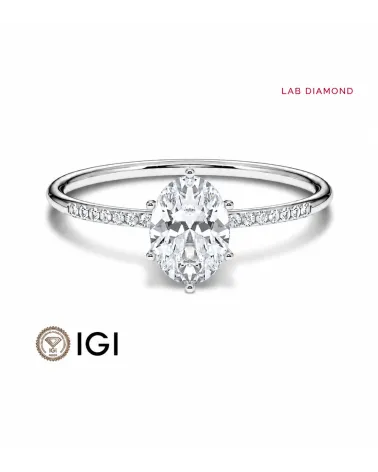 Anillo solitario oval y pavé  con diamante de laboratorio en Ibiza  | Staring