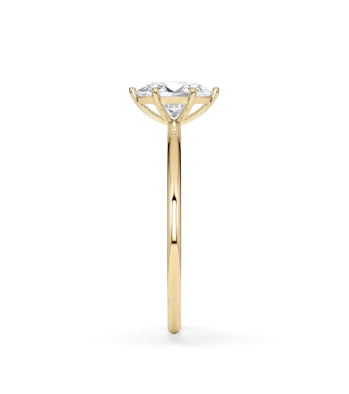 Anillo de compromiso de oro amarillo con diamante oval lab | Staring