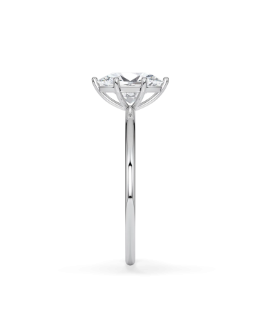 Anillo de compromiso de oro blanco o platino con diamante oval lab | Staring
