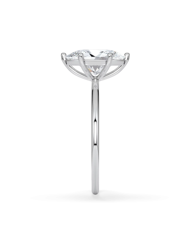 Anillo de compromiso de oro blanco o platino con diamante oval lab | Staring